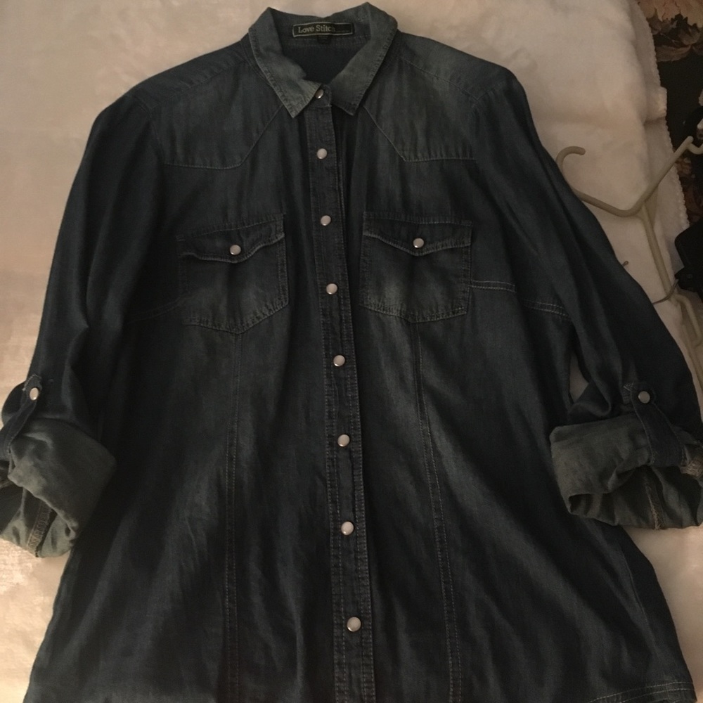 Denim Shirt with pearl snap buttons